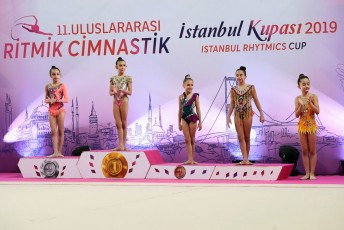 419-istanbul2019-004_5153-ceremony-02