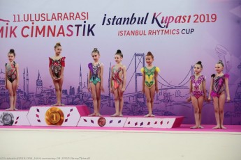 419-istanbul2019-008_1664-ceremony-04